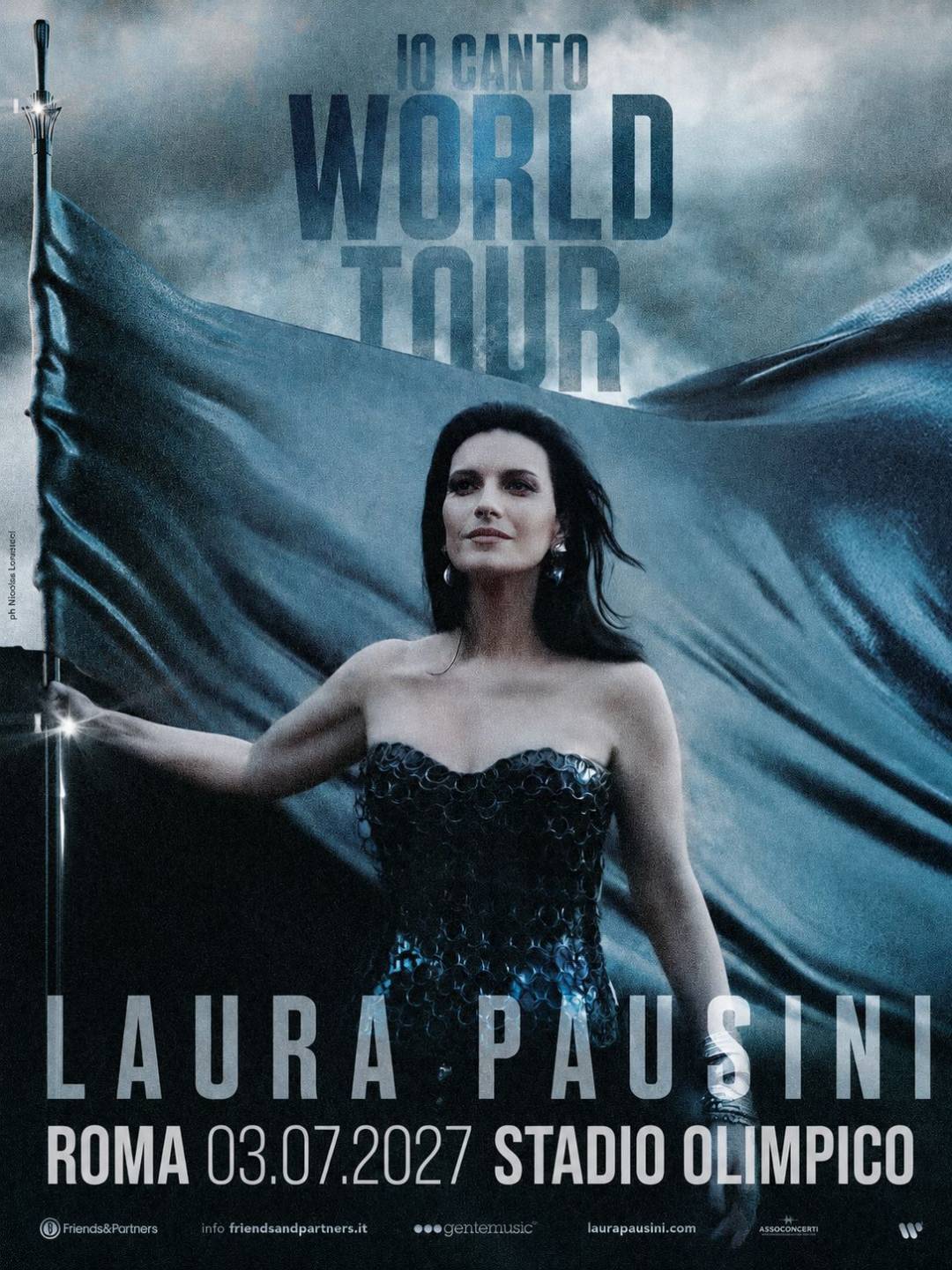 BUS LAURA PAUSINI AT STADIO OLIMPICO - ROMA